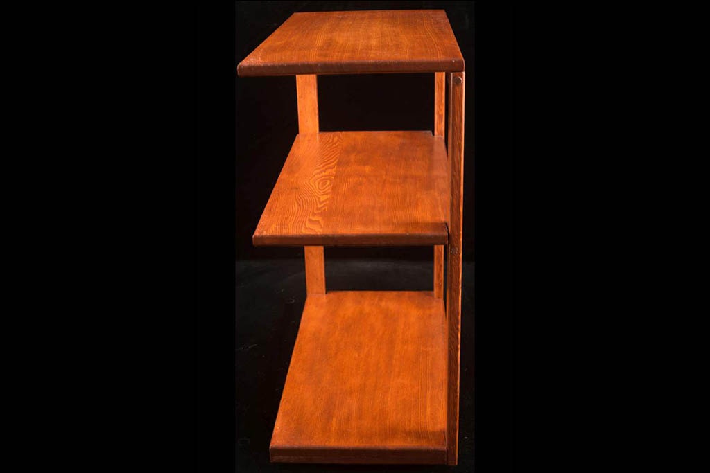 3 Legged Shelf